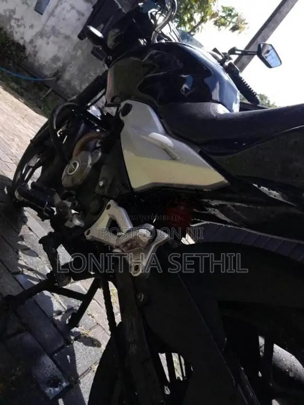 Bajaj Discover ST 2013 Motorbike (Used)