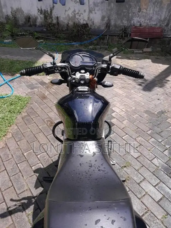 Bajaj Discover ST 2013 Motorbike (Used)