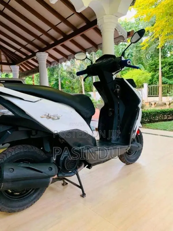 Honda Dio 2014 Motorbike (Used)