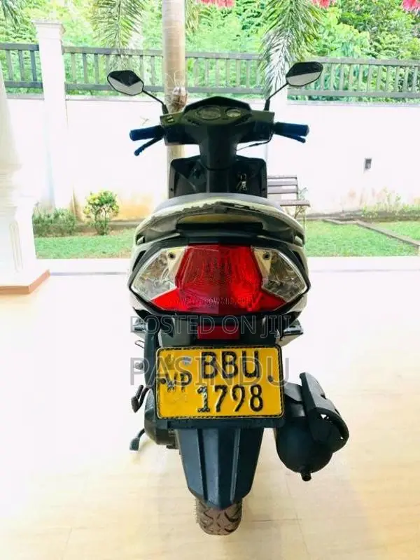 Honda Dio 2014 Motorbike (Used)