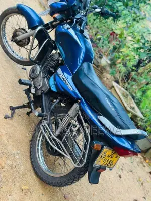 Bajaj Caliber 2004 Motorbike (Used)