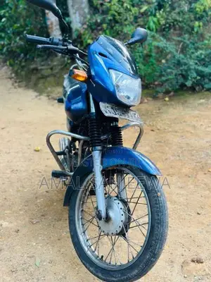 Bajaj Caliber 2004 Motorbike (Used)