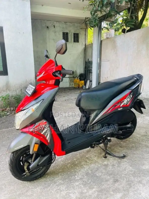 Honda Dio 2019 Motorbike (Used)