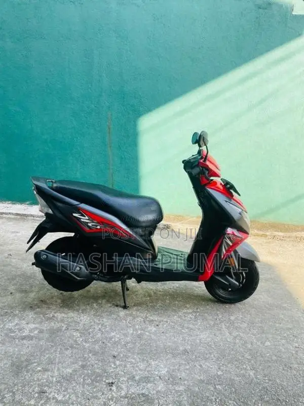 Honda Dio 2019 Motorbike (Used)