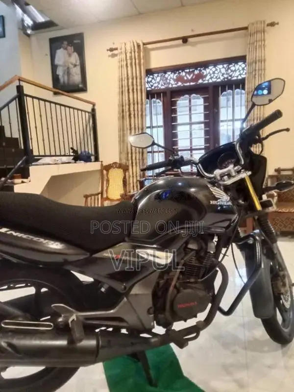 Honda UNICORN 2009 Motorbike (Used)