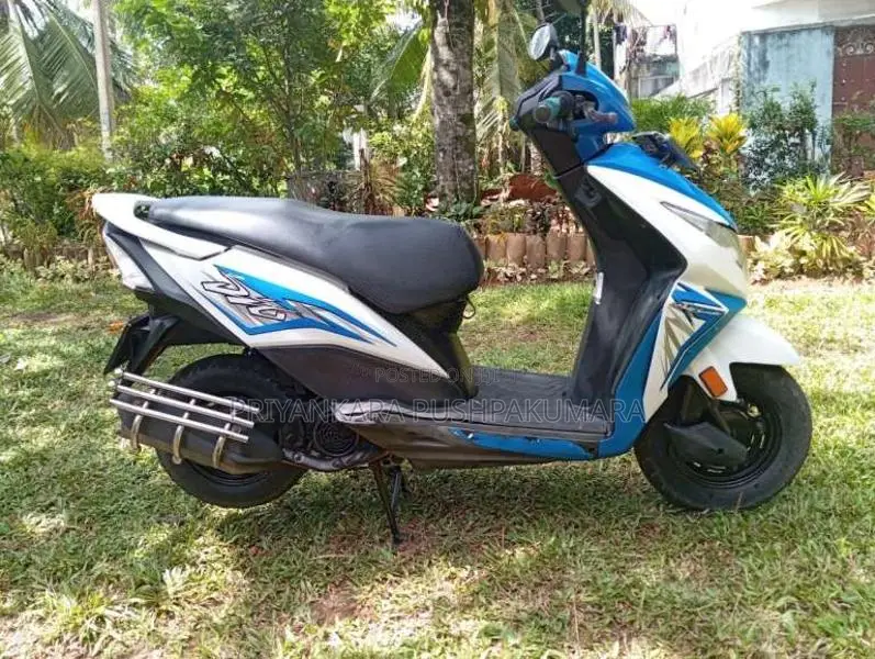 Honda Dio 2017 Motorbike (Used)
