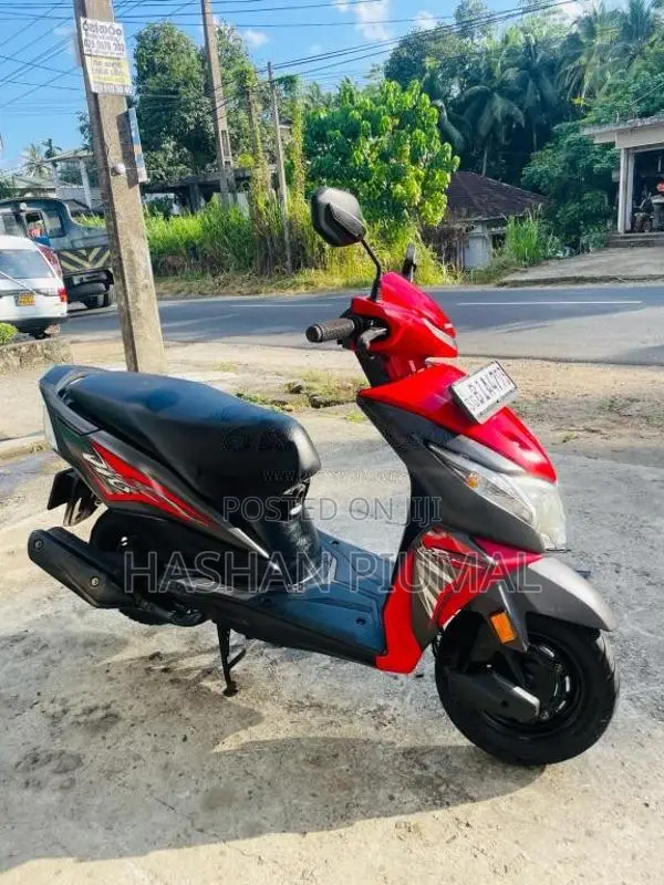 Honda Dio 2019 Motorbike (Used)