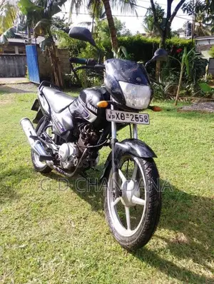 Yamaha YBR 2012 Motorbike (Used)