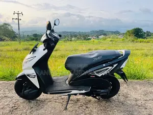 Honda Dio 2016 Motorbike (Used)