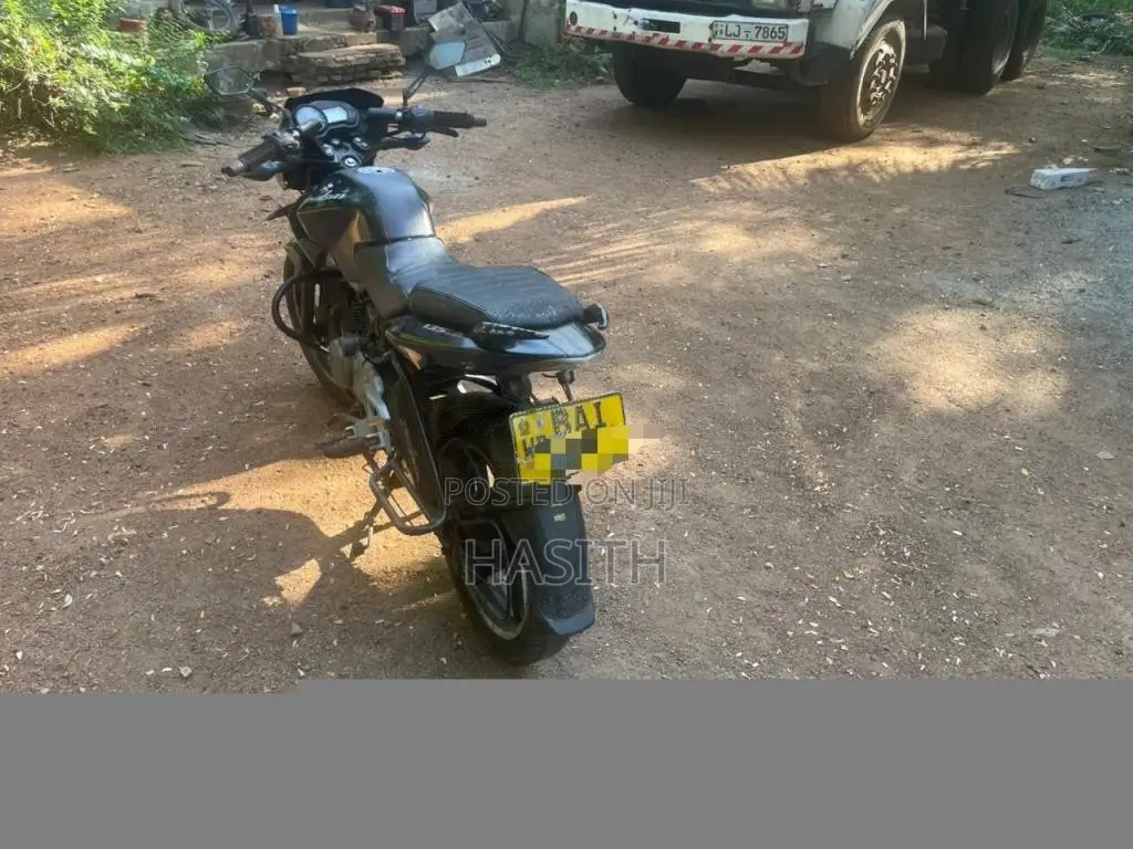 Bajaj Pulsar 135 2013 Motorbike (Used)