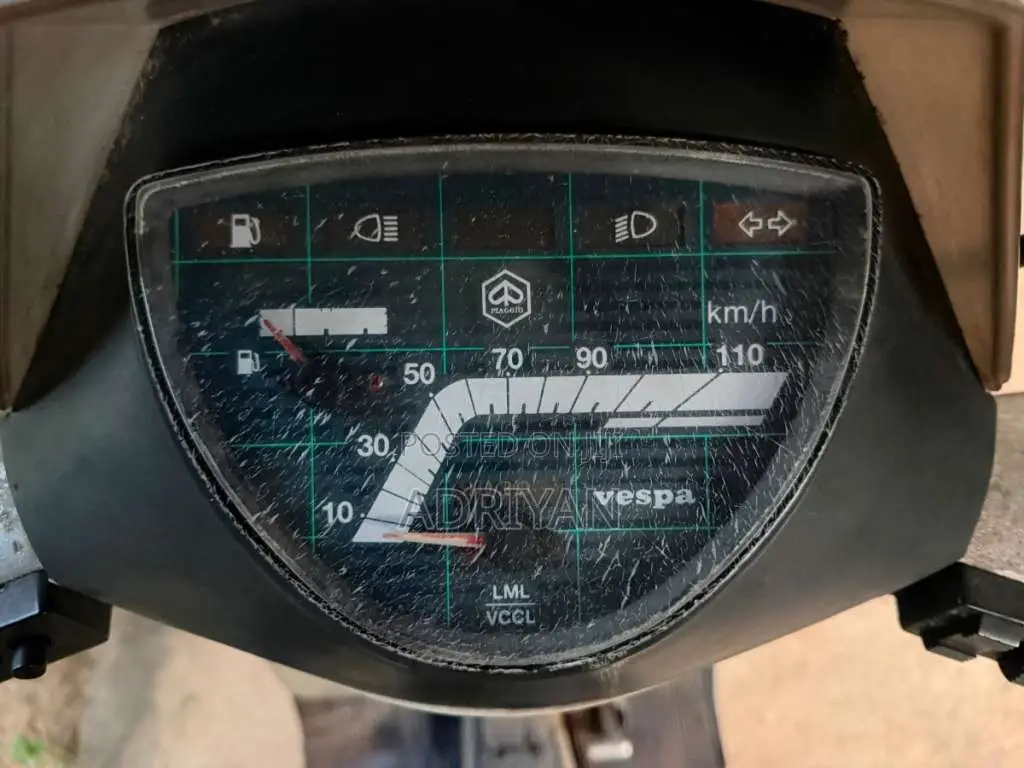Vespa LML 1990 Motorbike (Used)