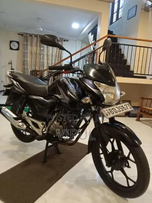 Bajaj Discover 2009 Motorbike (Used)