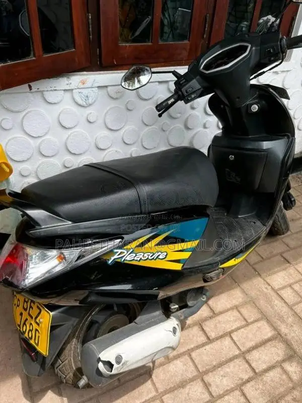 Hero Pleasure 2017 Motorbike (Used)