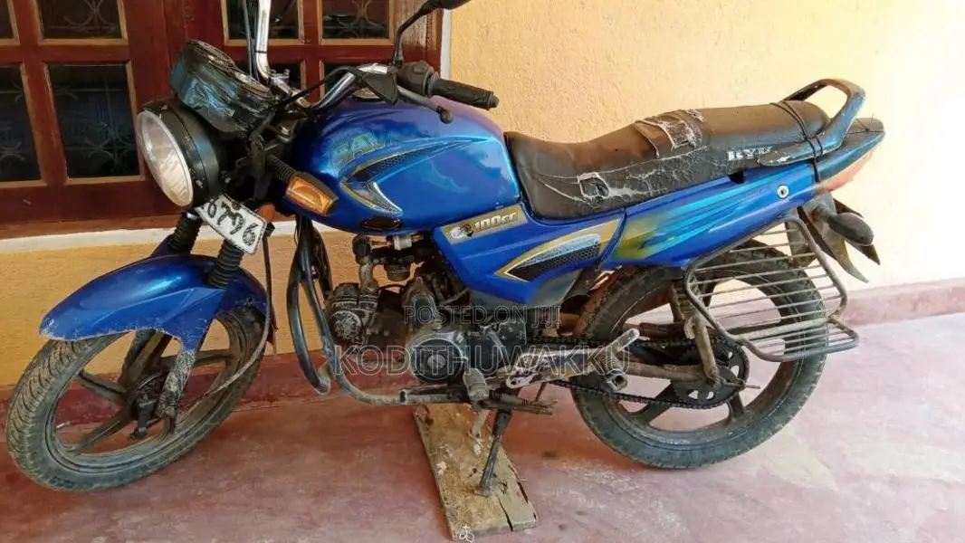 Demak 100 2013 Motorbike (Used)