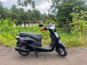 Hero Pleasure 2013 Motorbike (Used)