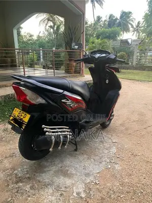 Honda Dio 2017 Motorbike (Used)