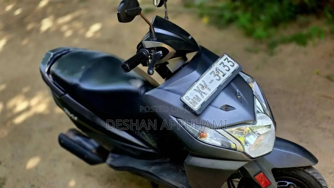 Honda Dio 2012 Motorbike (Used)