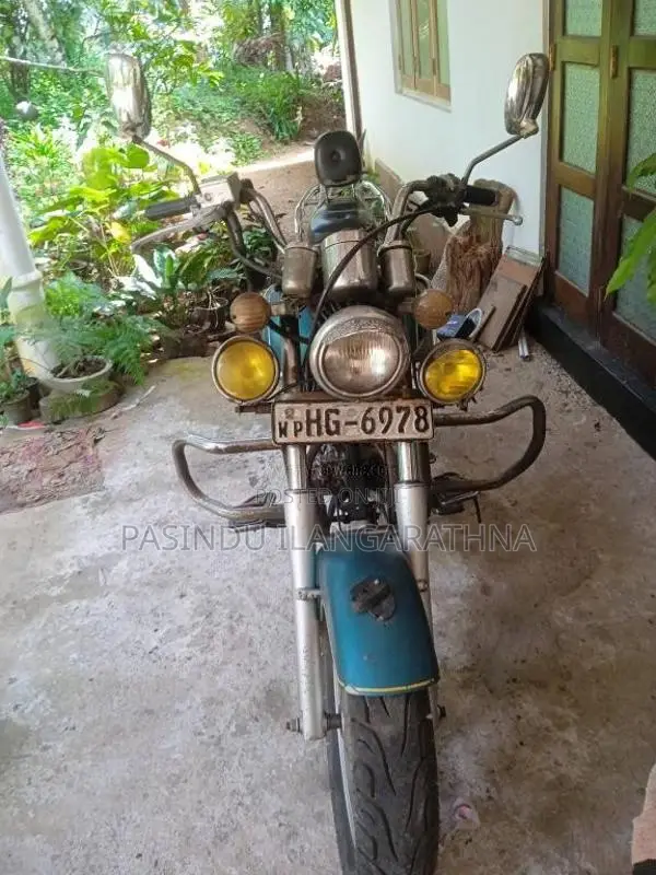 Loncin LX 150 2004 Motorbike (Used)