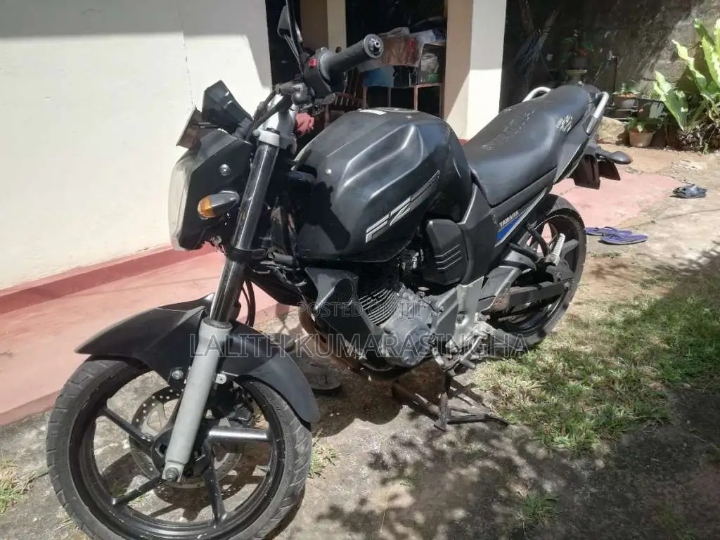 Yamaha FZ 2011 Motorbike (Used)