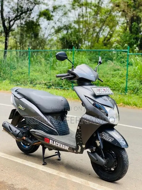 Honda Dio 2016 Motorbike (Used)