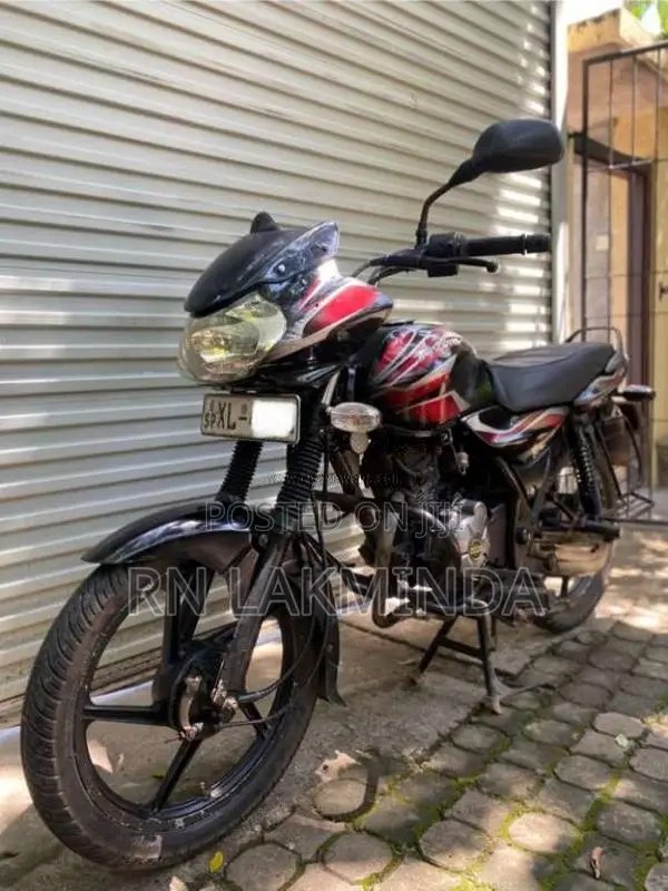 Bajaj Discover 2012 Motorbike (Used)