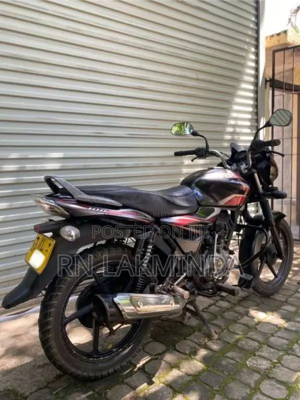 Bajaj Discover 2012 Motorbike (Used)