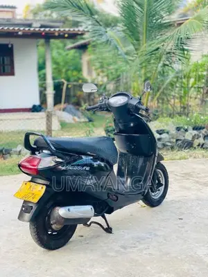 Hero Pleasure 2012 Motorbike (Used)