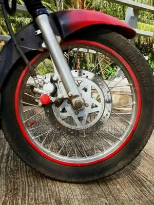 Bajaj Caliber 2003 Motorbike (Used)