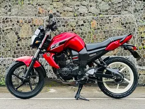 Yamaha FZ 2015 Motorbike (Used)