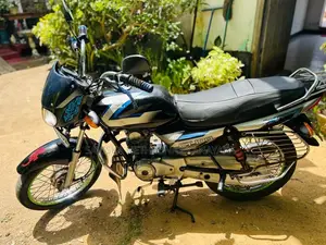 Bajaj CT-100 2013 Motorbike (Used)