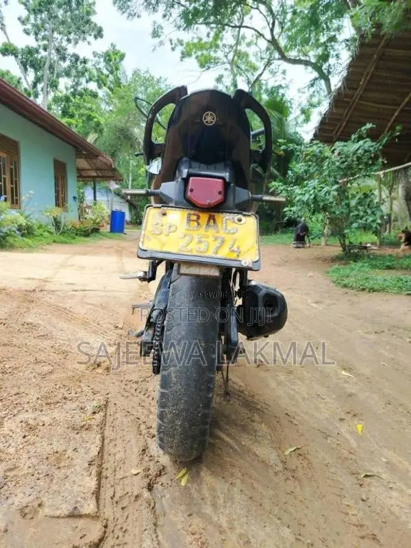 Yamaha Fz 2013 Motorbike (Used)