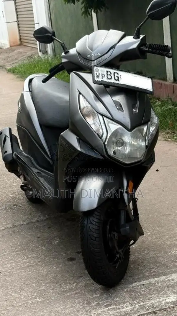 Honda Dio 2018 Motorbike (Used)