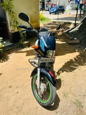 Bajaj CT-100 2013 Motorbike (Used)