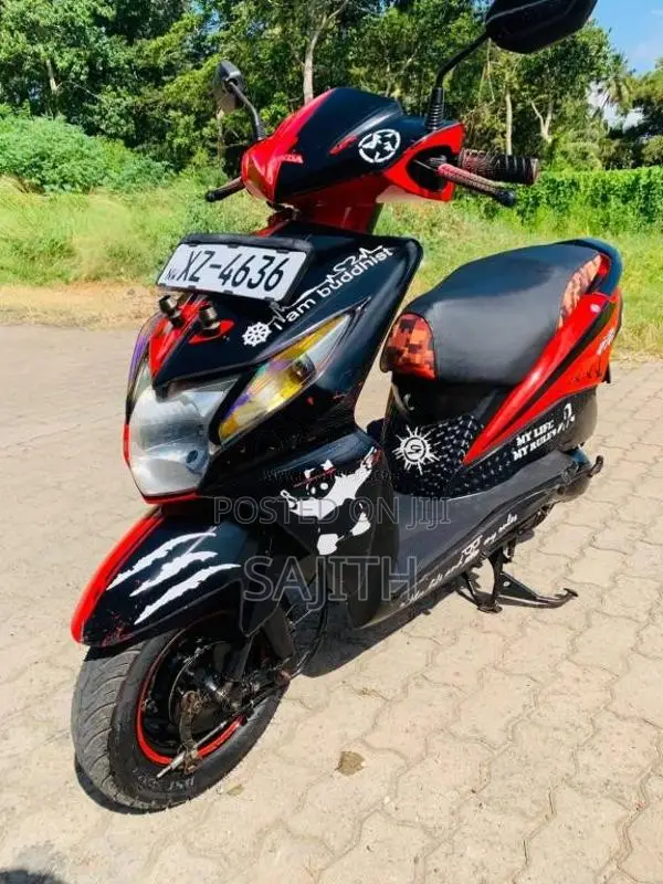 Honda Dio 2012 Motorbike (Used)