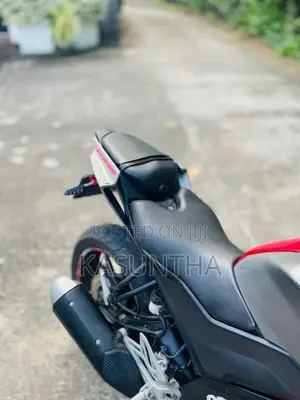 Yamaha R15 2019 Motorbike (Used)