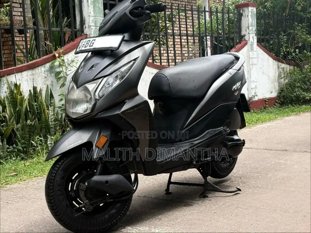 Honda Dio 2018 Motorbike (Used)