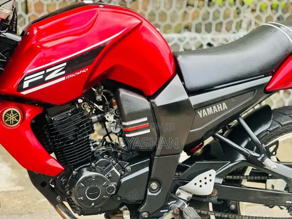 Yamaha FZ 2015 Motorbike (Used)
