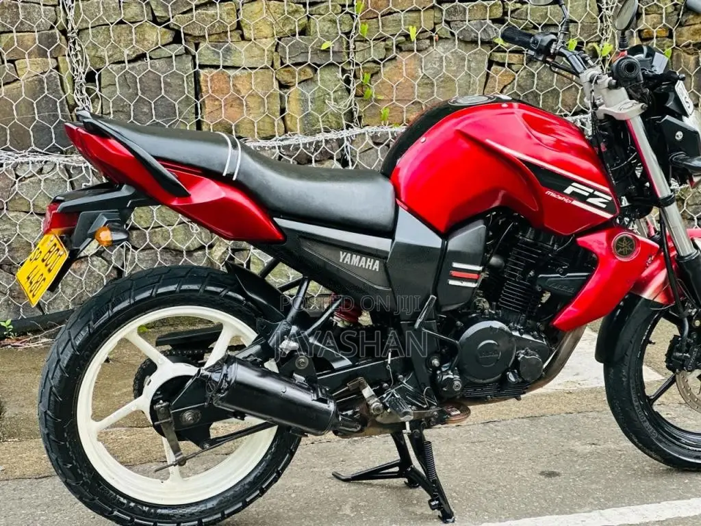 Yamaha FZ 2015 Motorbike (Used)