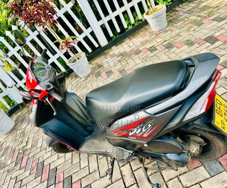 Honda Dio 2017 Motorbike (Used)