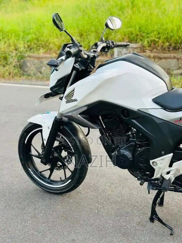 Honda Hornet 2016 Motorbike (Used)
