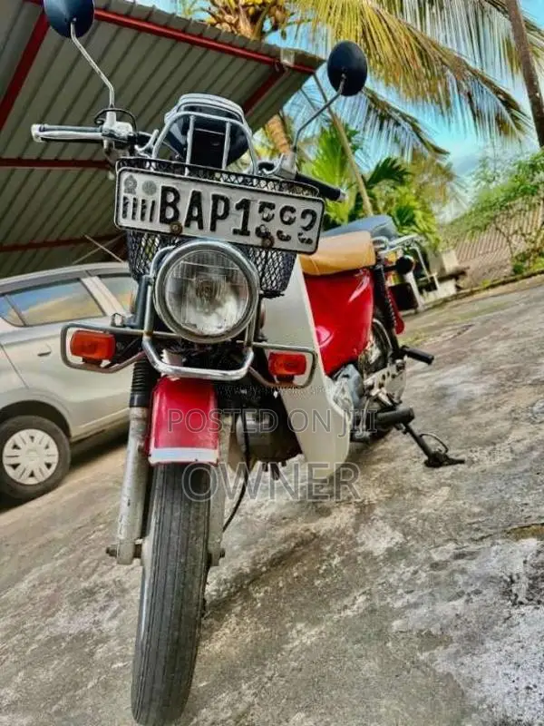 Honda Super Cub 110 2012 Motorbike (Used)