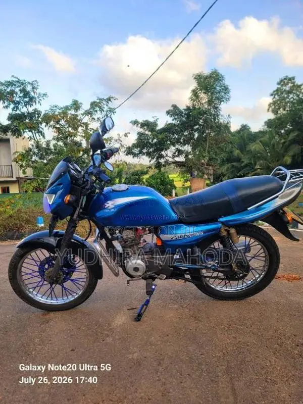 Bajaj Caliber 2003 Motorbike (Used)