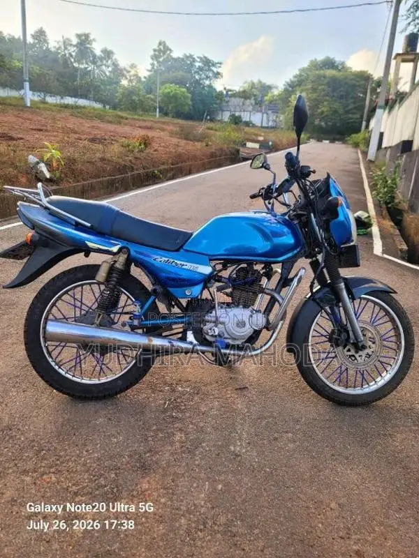 Bajaj Caliber 2003 Motorbike (Used)