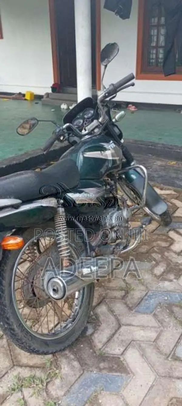 TVS Victor 2004 Motorbike (Used)