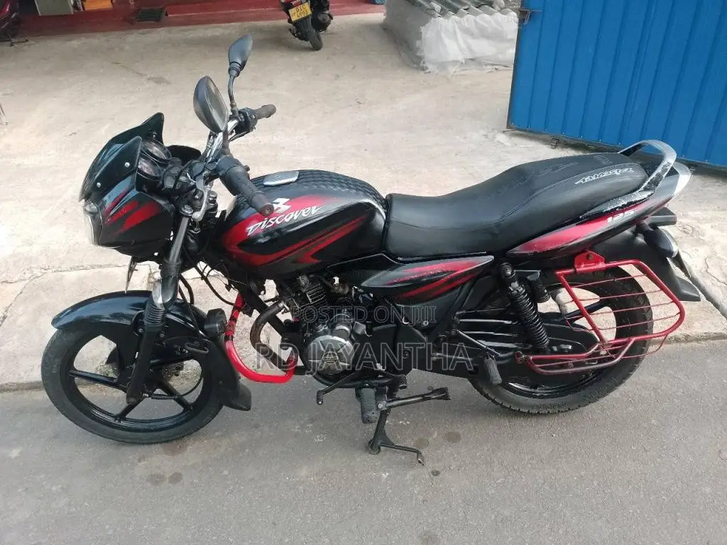 Bajaj Discover 2012 Motorbike (Used)