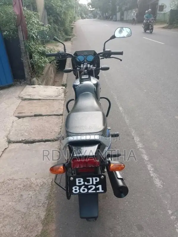 Bajaj CT-100 2025 Motorbike (Used)