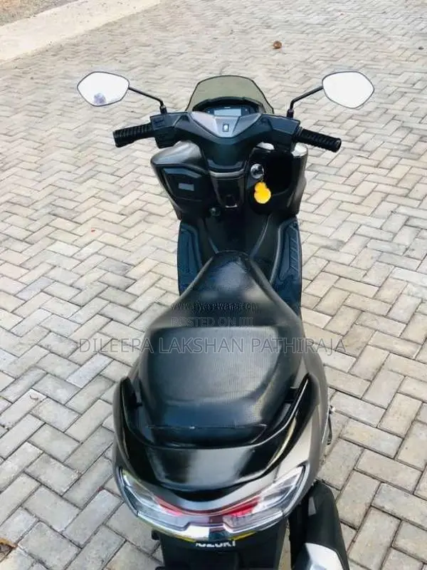 Suzuki BURGMAN 2019 Motorbike (Used)