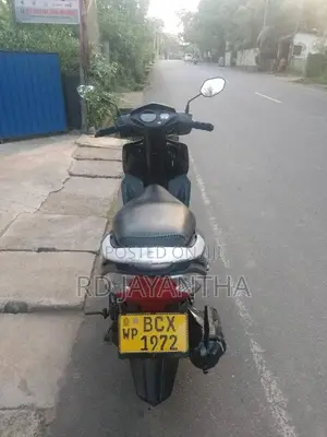 Honda Dio 2015 Motorbike (Used)