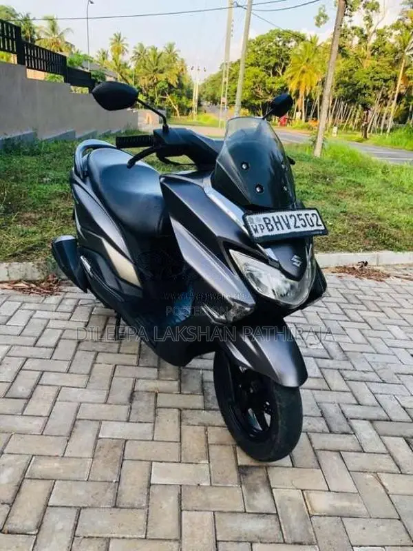 Suzuki BURGMAN 2019 Motorbike (Used)