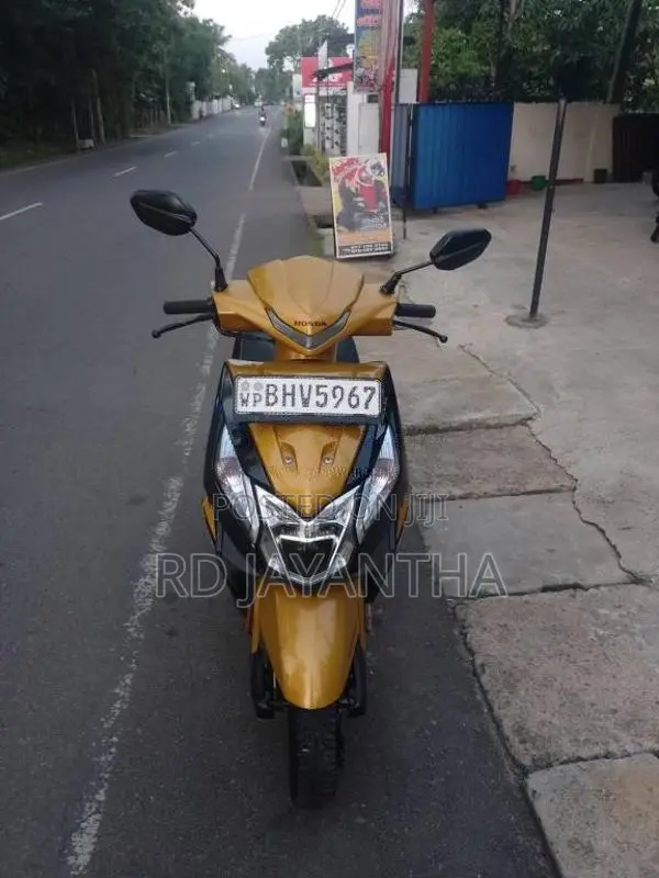 Honda Dio 2019 Motorbike (Used)